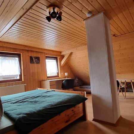 Appartement Haus Tannenzaepfle à Waldachtal Extérieur photo