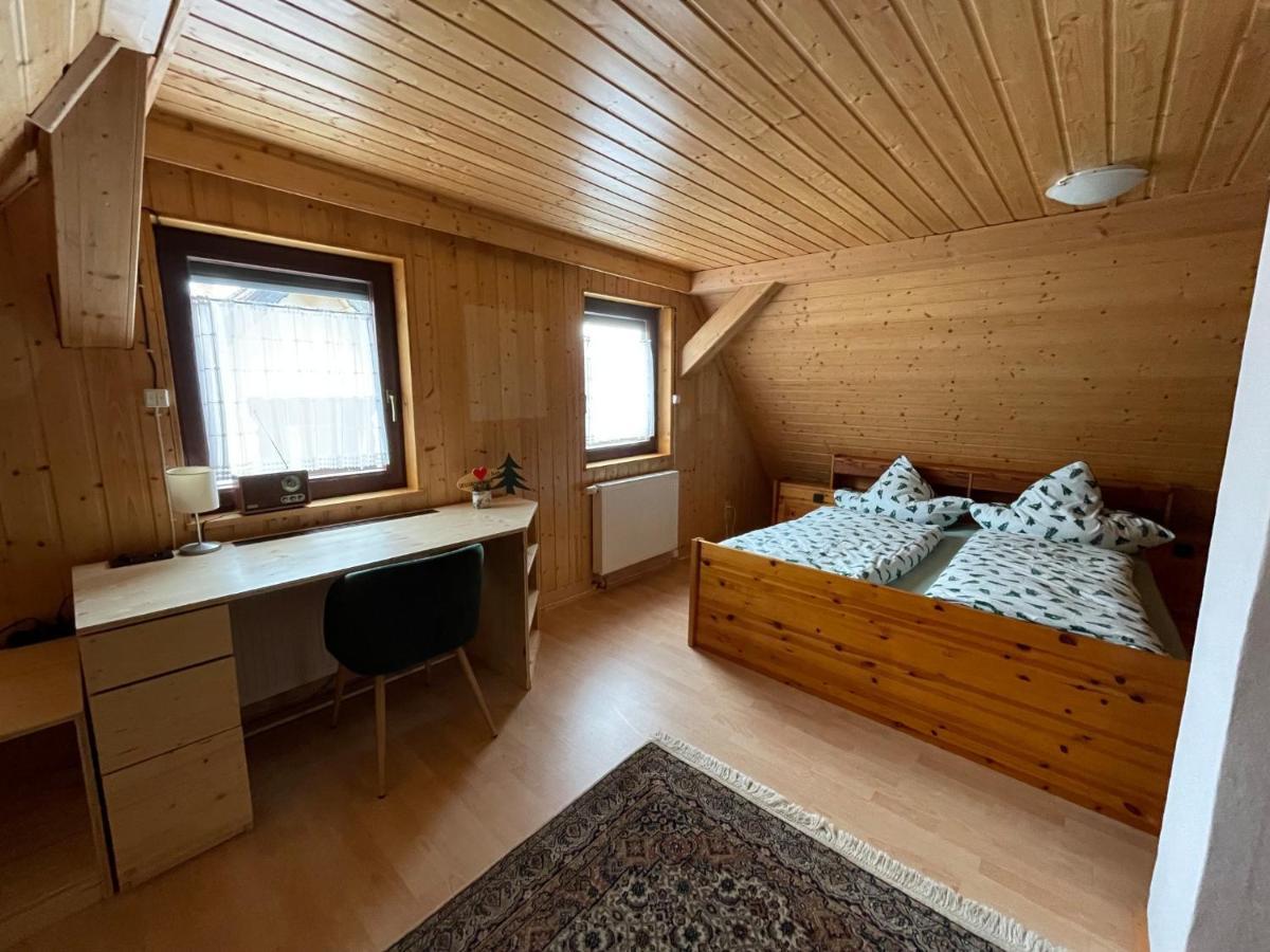 Appartement Haus Tannenzaepfle à Waldachtal Extérieur photo