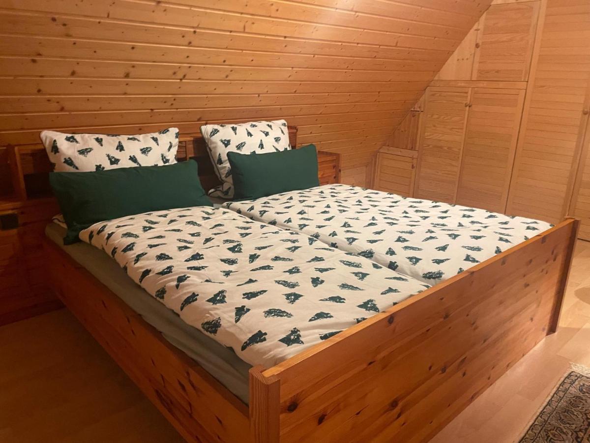 Appartement Haus Tannenzaepfle à Waldachtal Extérieur photo