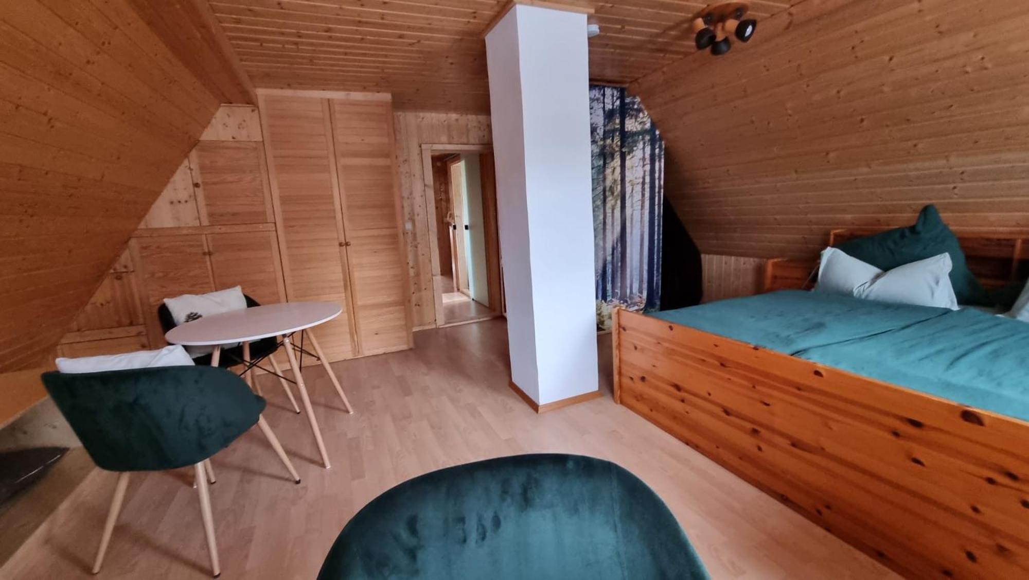Appartement Haus Tannenzaepfle à Waldachtal Extérieur photo